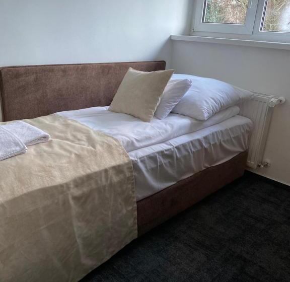 مبيت وإفطار A Fogadó