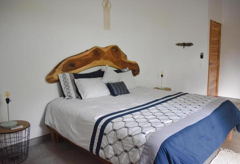 Blue Window Boutique Villas