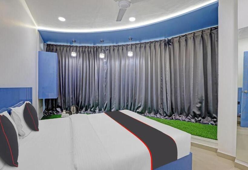 Collection O Hotel Leo Palace