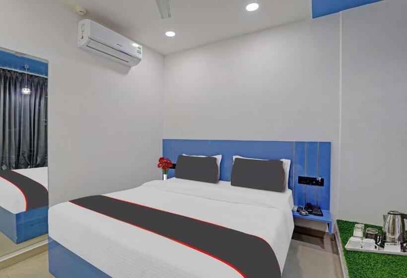 Collection O Hotel Leo Palace