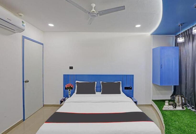 Collection O Hotel Leo Palace