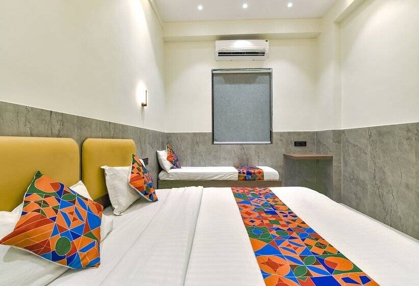 Отель Gold Palace Inn