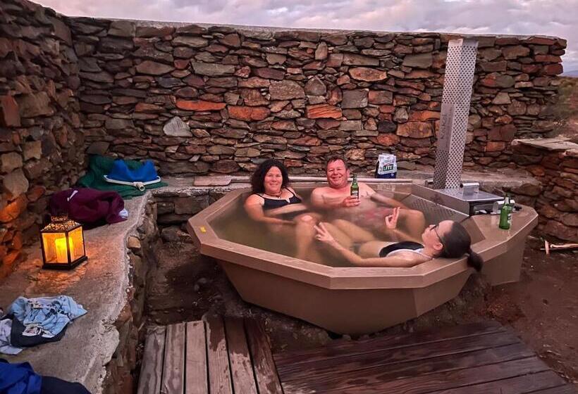 هتل Alchemy Retreat Entire Karoo Guest Farm Barrydale