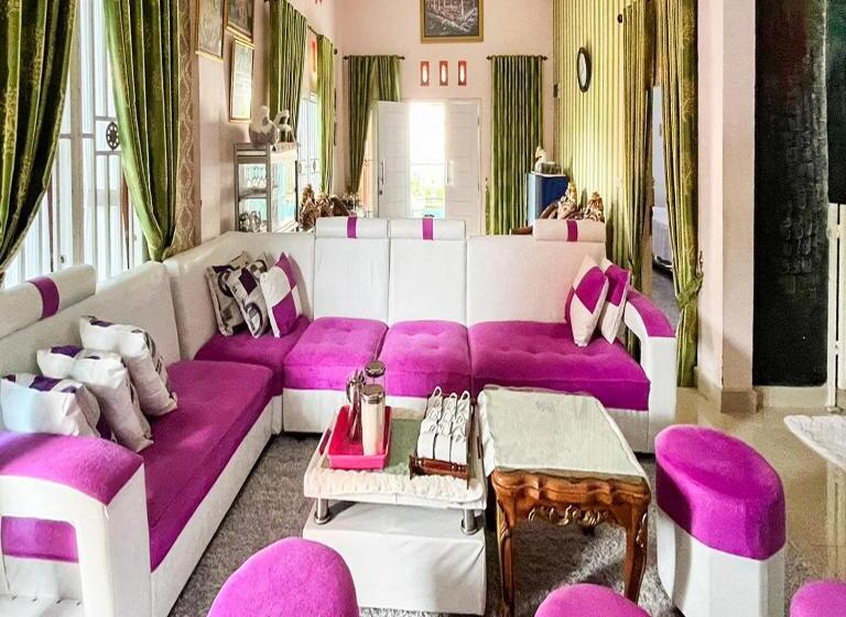 فندق Anaqi Homestay Mitra Reddoorz