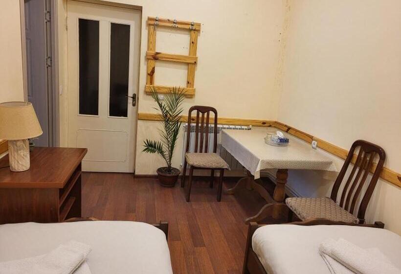 ホテル Ani Guesthouse