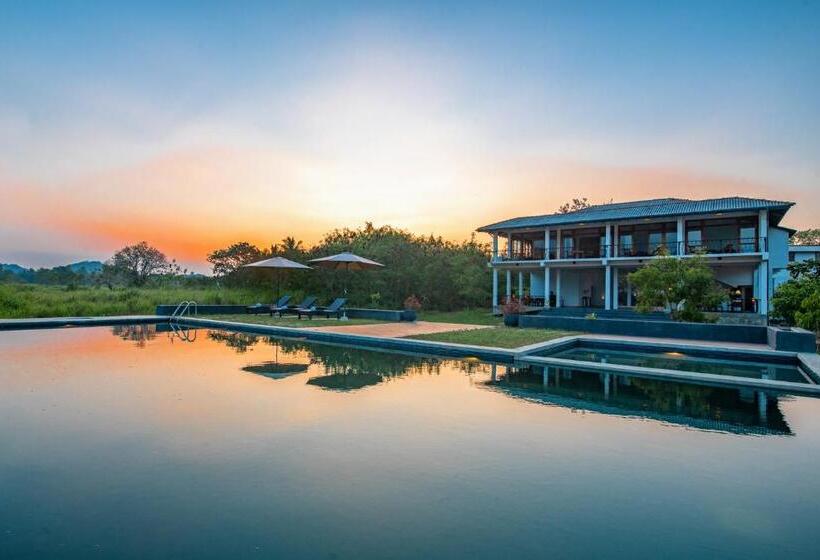 Hotel Ceylon Breeze Sigiriya