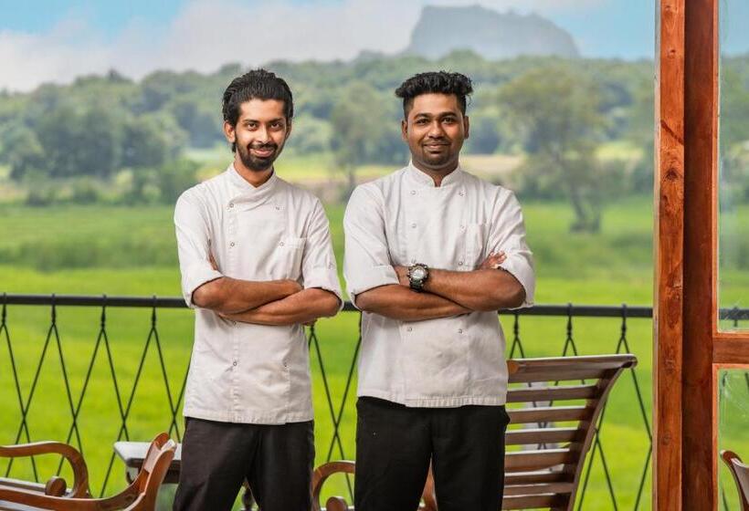 Hotel Ceylon Breeze Sigiriya