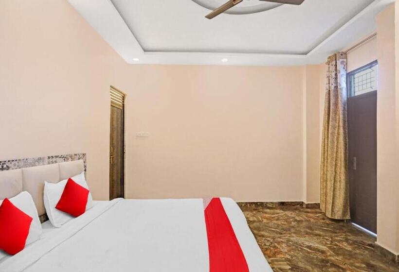 בית מלון כפרי Flagship Siddhi Banquet And Hall