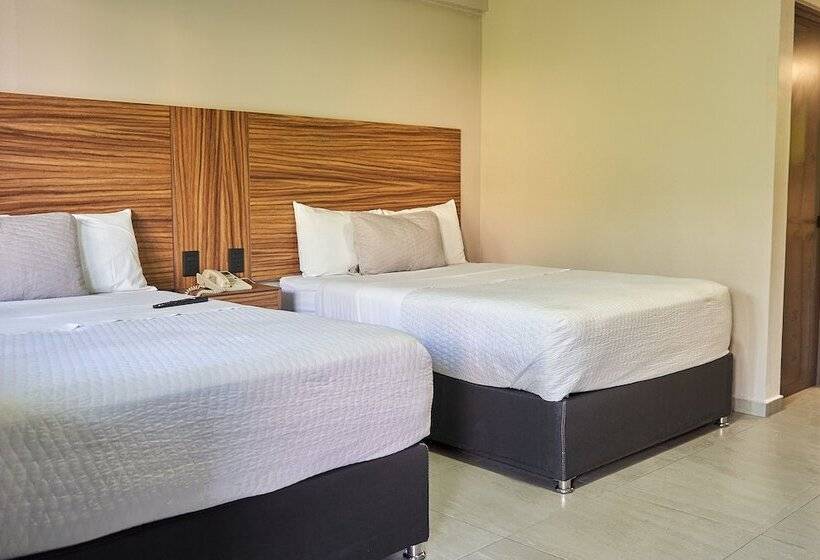 فندق Garcia Peral