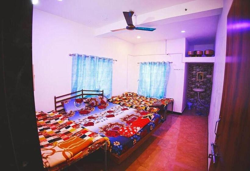 酒店 Gokul Farm House