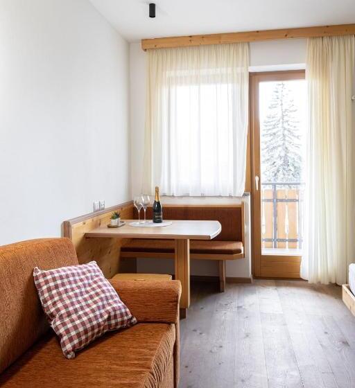 בית מלון כפרי Grünwald