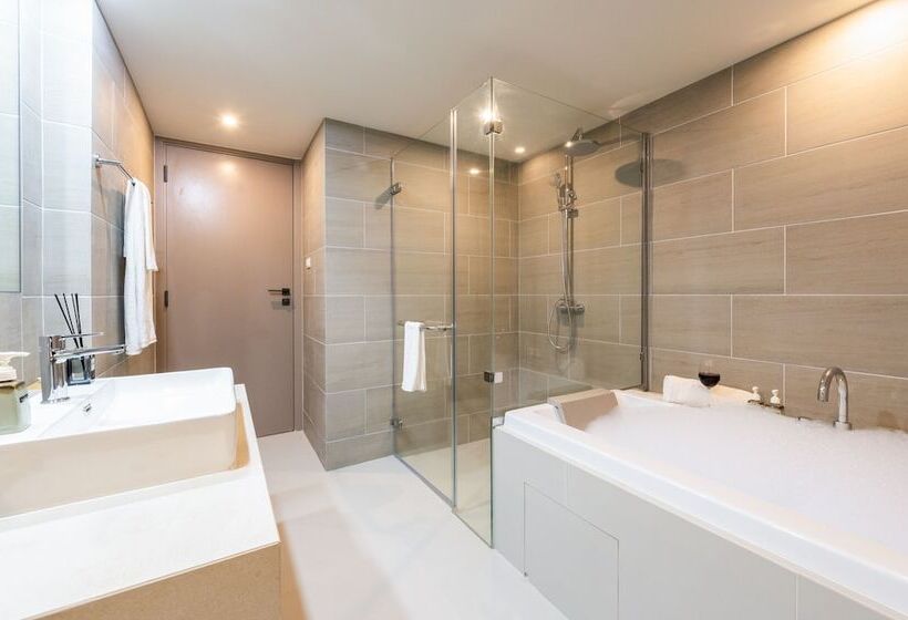 酒店 Homa Si Racha