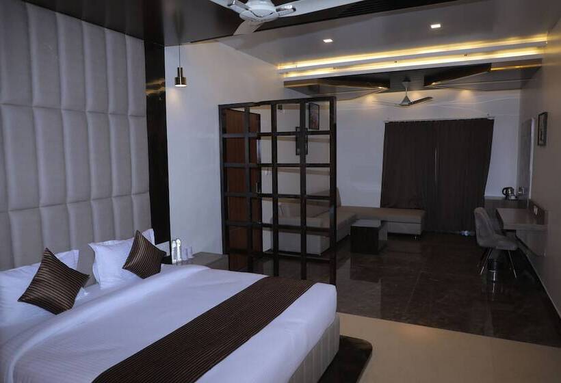 فندق Imagica Resorts