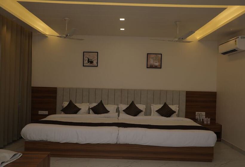 فندق Imagica Resorts