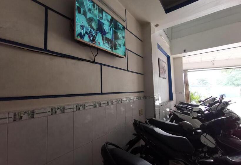 هتل Khách Sạn Hoa Cúc