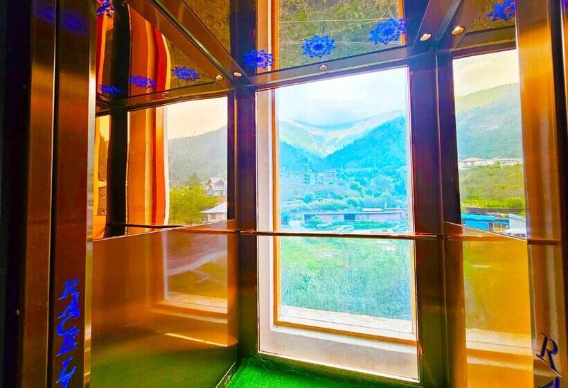 هتل Marina Heights