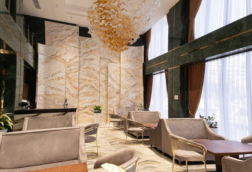 هتل Mir Luxe Plaza