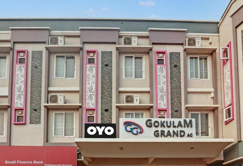 בית מלון כפרי Oyo Flagship 80569 Gokulam Grand