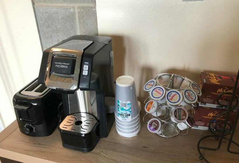 호텔 Red Roof Stable And Farm Llc