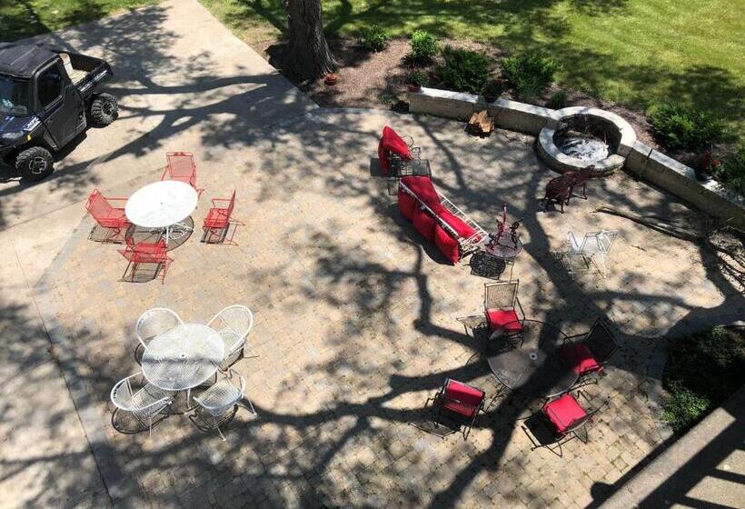 호텔 Red Roof Stable And Farm Llc