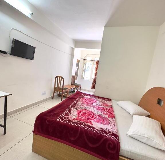 فندق Shivling View