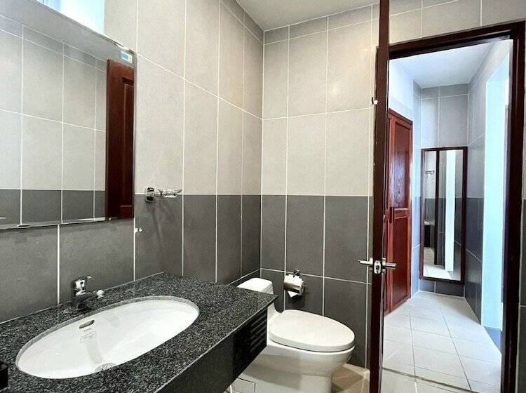 هتل Tahiti Central Seaview 50m To Night Market Phu Quoc