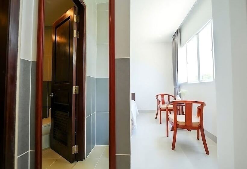 هتل Tahiti Central Seaview 50m To Night Market Phu Quoc