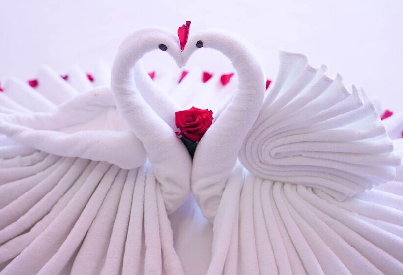 هتل Tahiti Central Seaview 50m To Night Market Phu Quoc