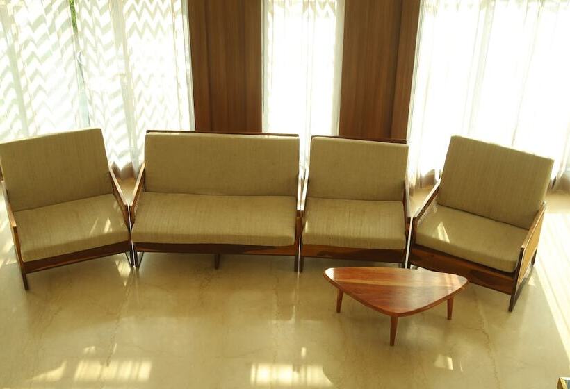 Misty Ocean A Bergamont Group Of Hotels