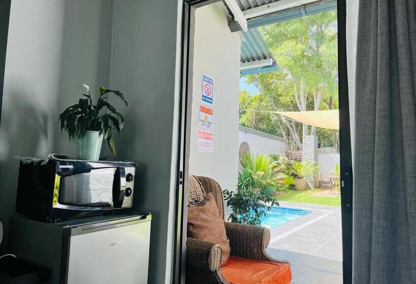 ペンション Bloubrak Gastehuis  Stone Haven 2