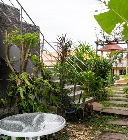 פנסיון ฺbaan Waru Seaview Villa