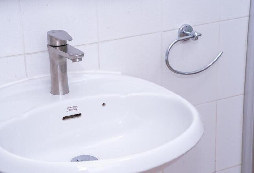 פנסיון ฺbaan Waru Seaview Villa