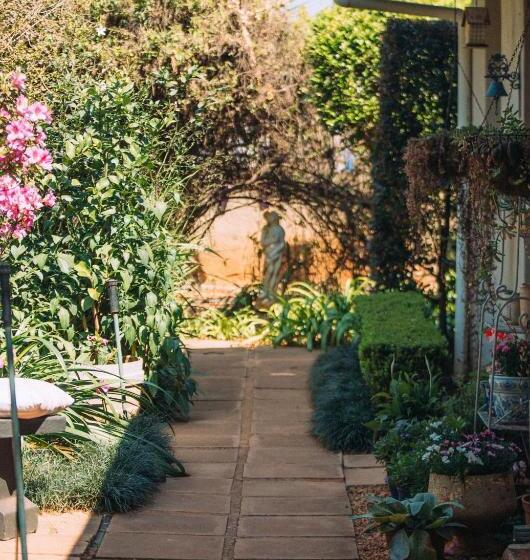 פנסיון Blue Bell Guesthouse