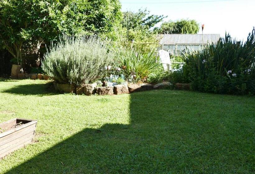 פנסיון Peerboom Guesthouse