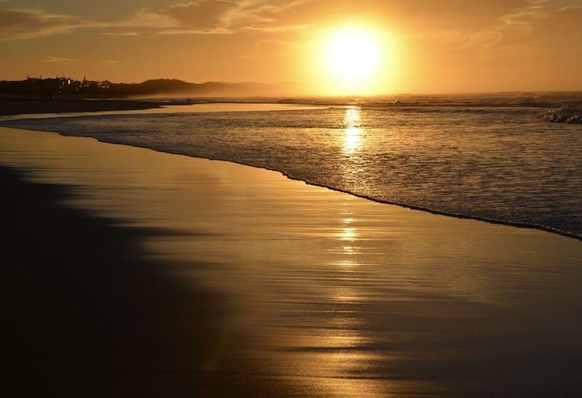 پانسیون Serenity Ocean Lodge