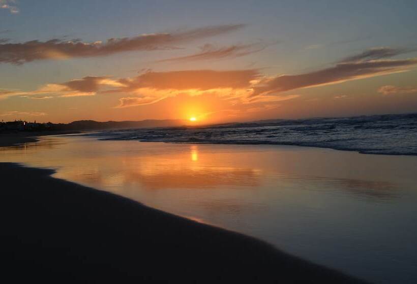 پانسیون Serenity Ocean Lodge