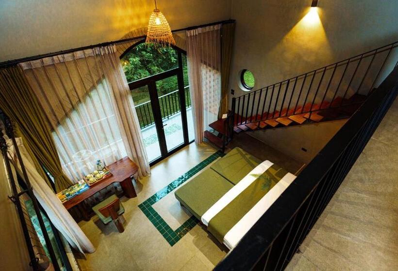 استراحتگاه Maida Lodge