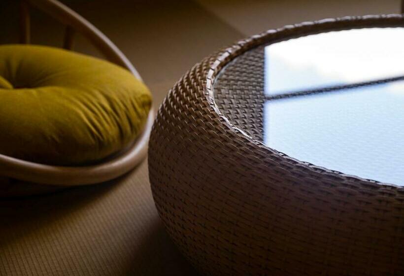 ריוקאן Tsutaya