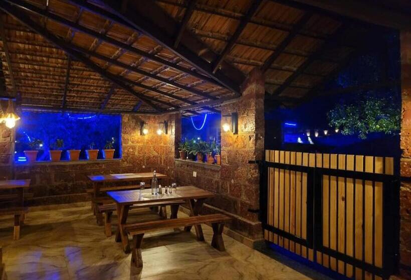 The Dandelion   Colonels Jungle Resort