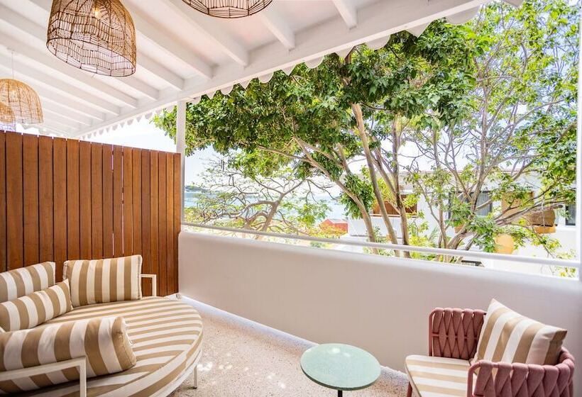 The Pink Palm Hotel   Adults Only