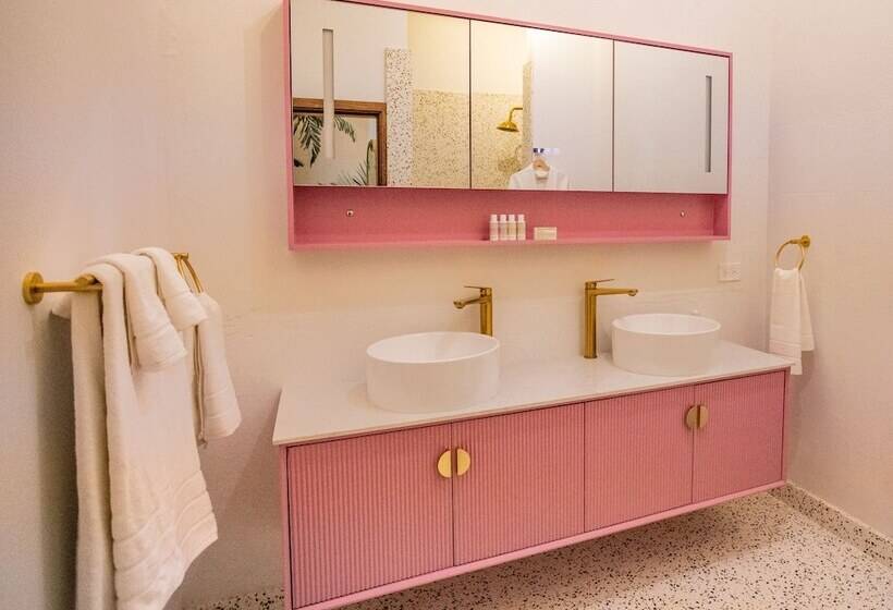 The Pink Palm Hotel   Adults Only