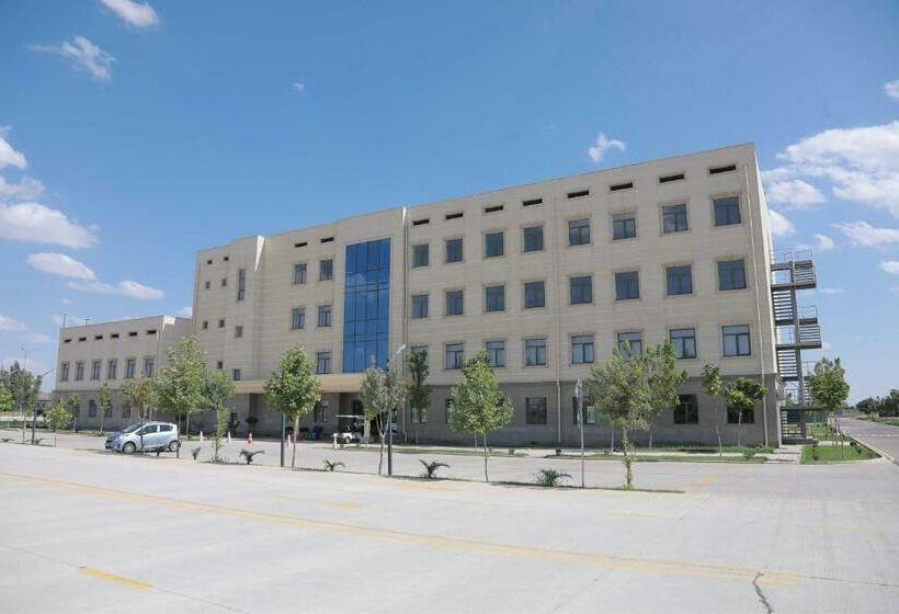 فندق صغير гостиничный комплекс Foodcity