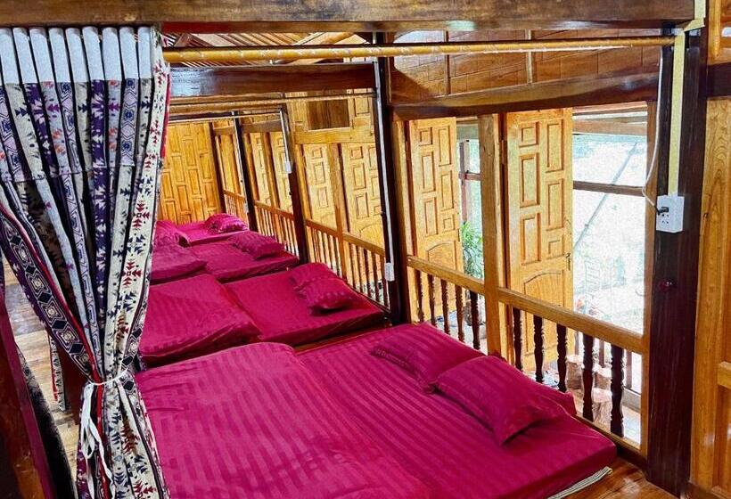 هاستل A Sính Homestay