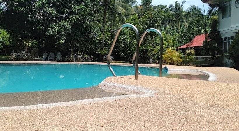 هاستل Camiguin Lanzones Resort