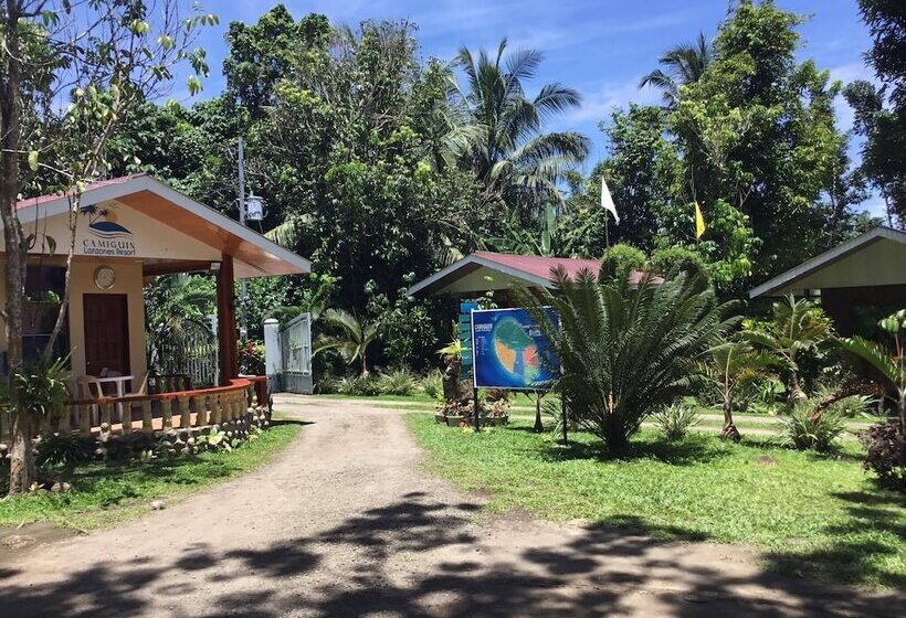 فندق صغير Camiguin Lanzones Resort