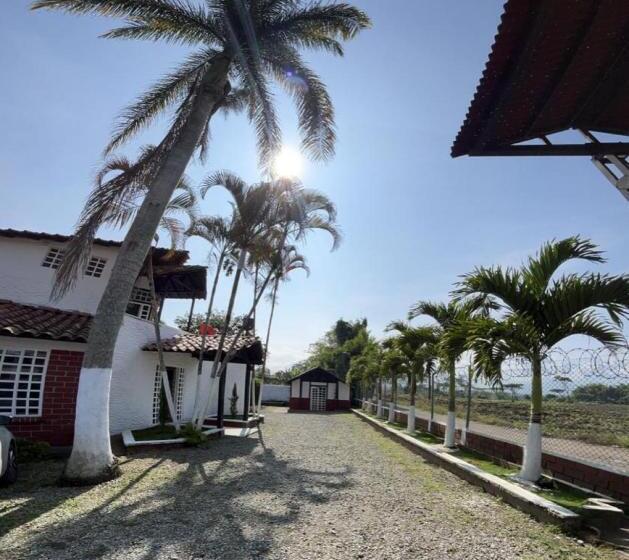 Общежитие Chalet La Promesa