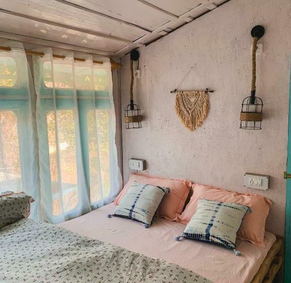 호스텔 The Nook 1968 Sainj