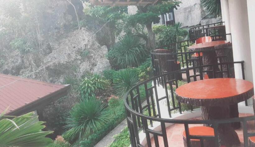 Avana Hills Boracay Prime Grand Suite