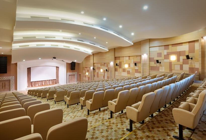 Badamdar Hotel And Residences