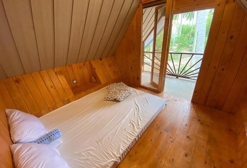 تختخواب و صبحانه Bungalow   Homestay Làng Bè